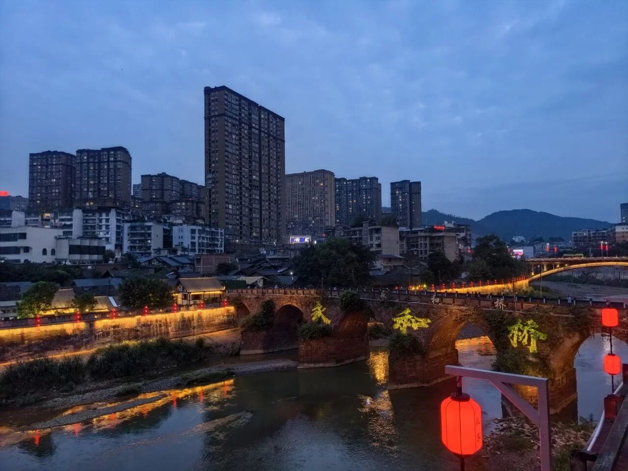 57a95bfcabb58fd8cda1880b517120d5.jpg 微信图片_2026-10-23_172255_037.jpg